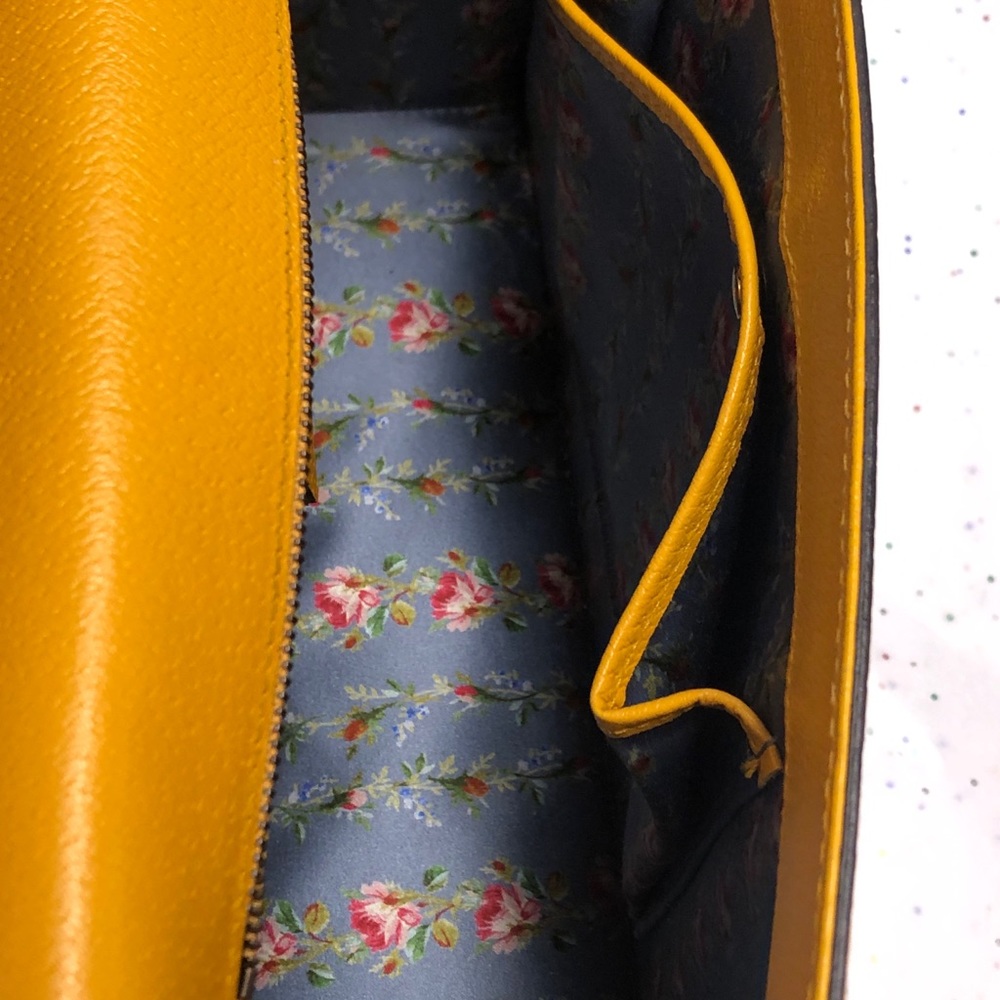 GUCCI Falena Moth Top Handle Handbag - Picture 6 of 8